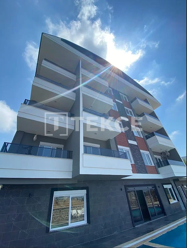 1-Bedroom Apartment with Sea View in Alanya, photo 2