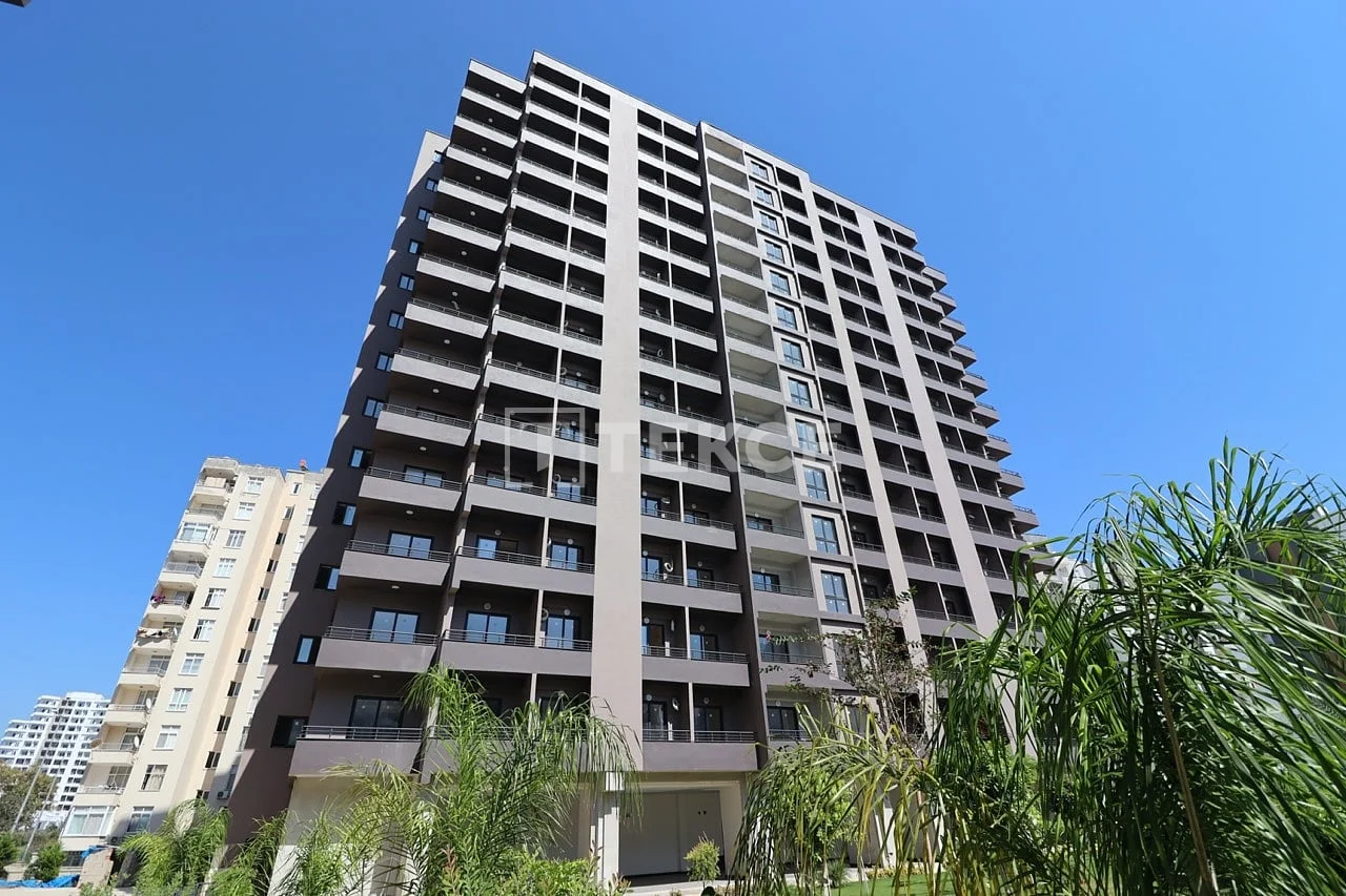 1-Bedroom (2+1) Apartment with City View in Mersin, photo 3