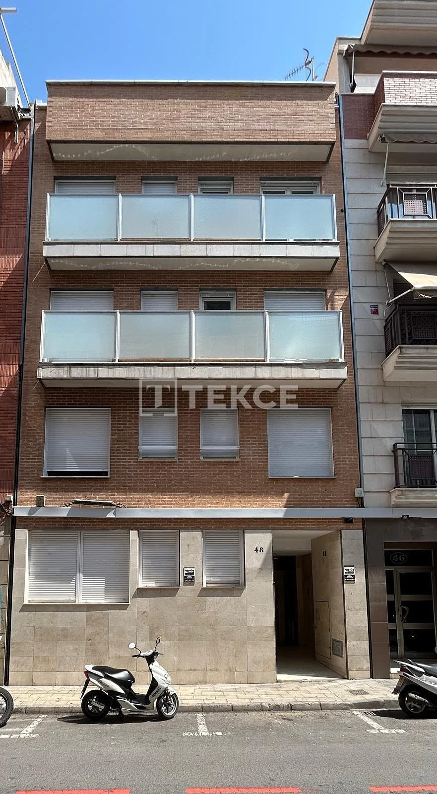 2-Bedroom Apartment with Terrace in Central Alicante