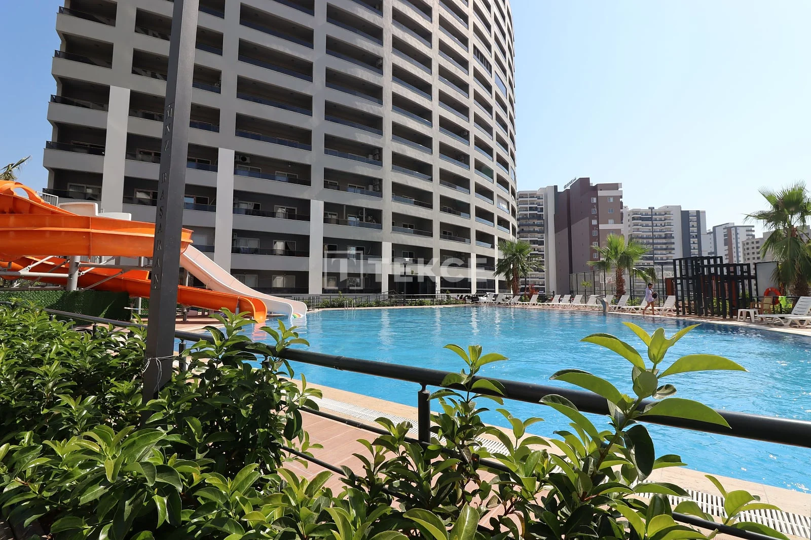 2-Bedroom Apartment with Sea View in Mersin, photo 5
