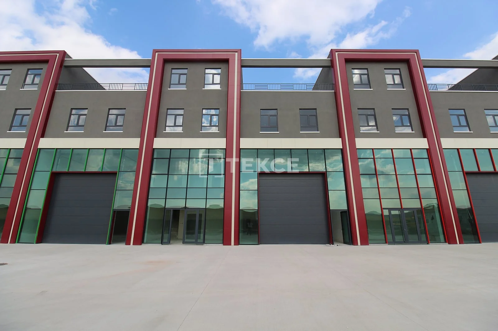 340 m² Commercial Space in Ankara, 2025 New Building, photo 2