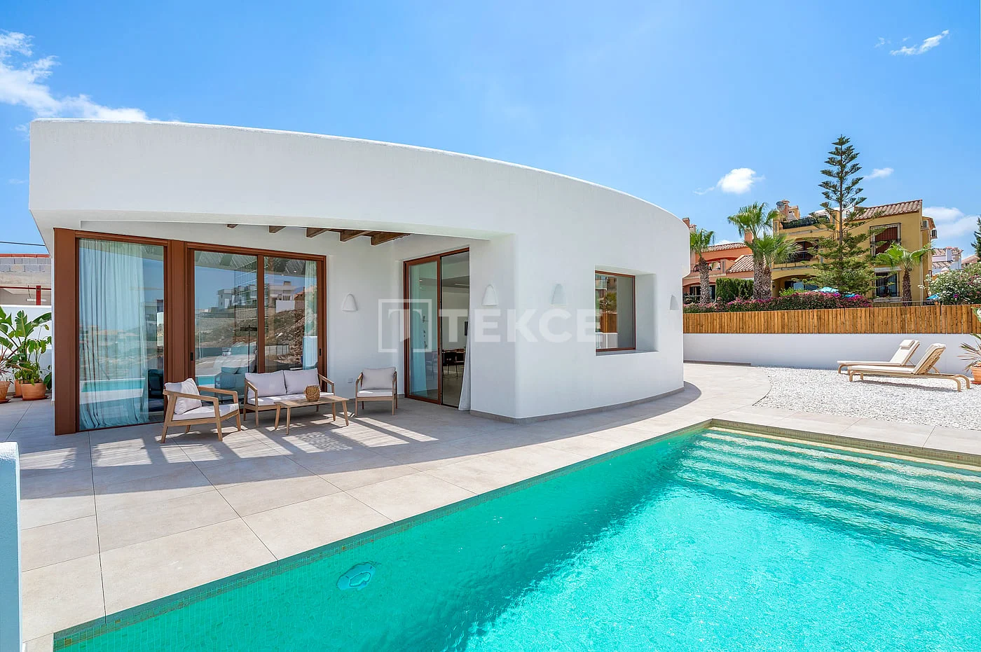 4-Bedroom Villa with Private Pool in Algorfa, photo 4