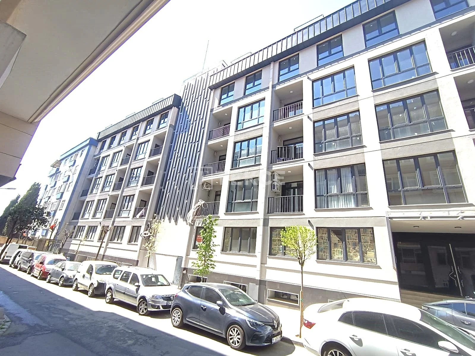 3-Bedroom Apartment with Smart Home in Sisli, Istanbul