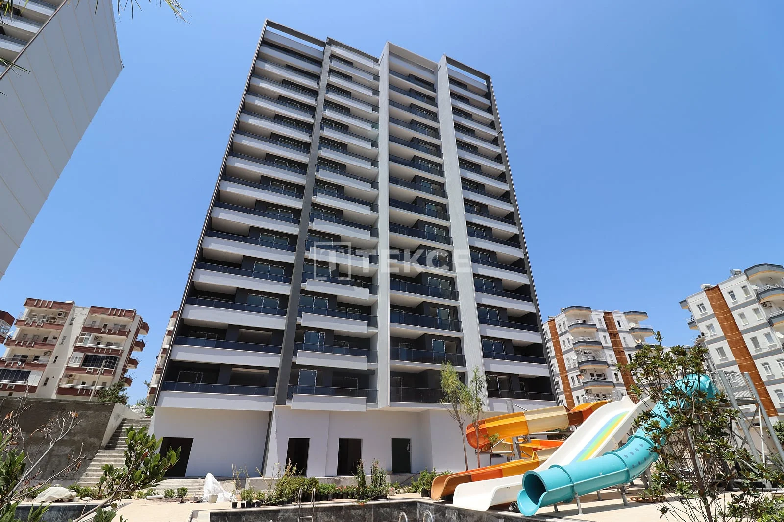 2-Bedroom Apartment with Sea View in Mersin, photo 3