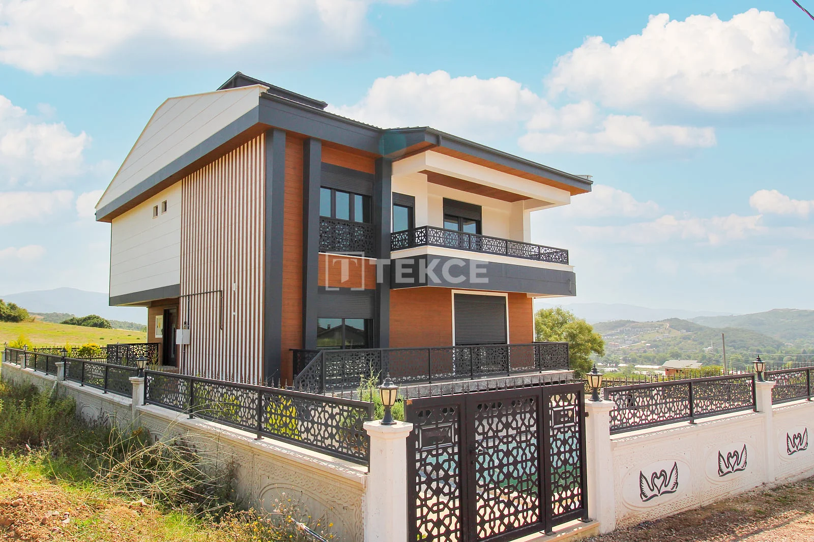 Detached Villa, photo 2
