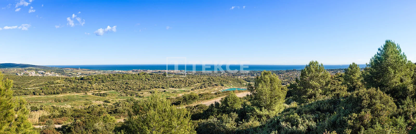 Land Plot with Sea and Golf Views in San Roque, photo 3