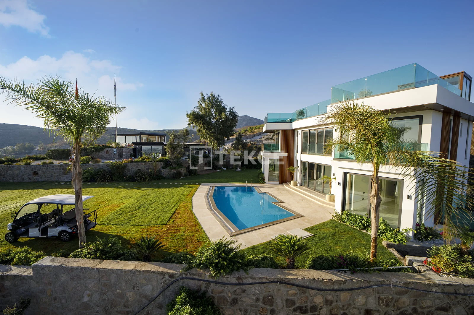 6-Bedroom Villa with Private Pool in Bodrum, photo 3