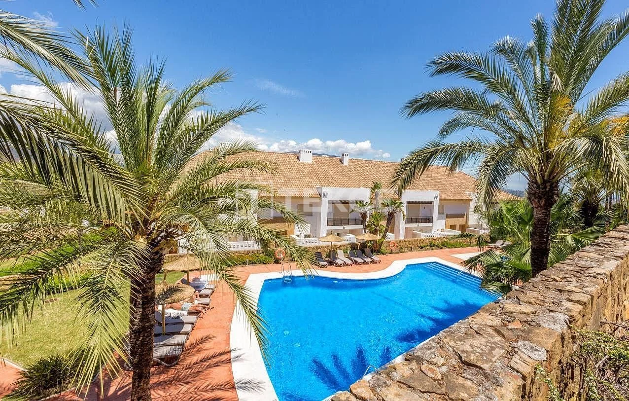 3-Bedroom Townhouse with Garden and Golf View in Mijas, photo 4