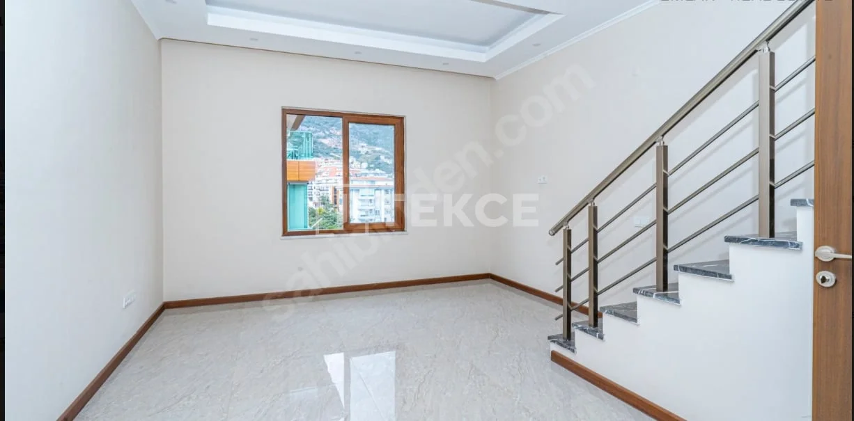 Commercial Property 150 m² in Alanya City Center, photo 4