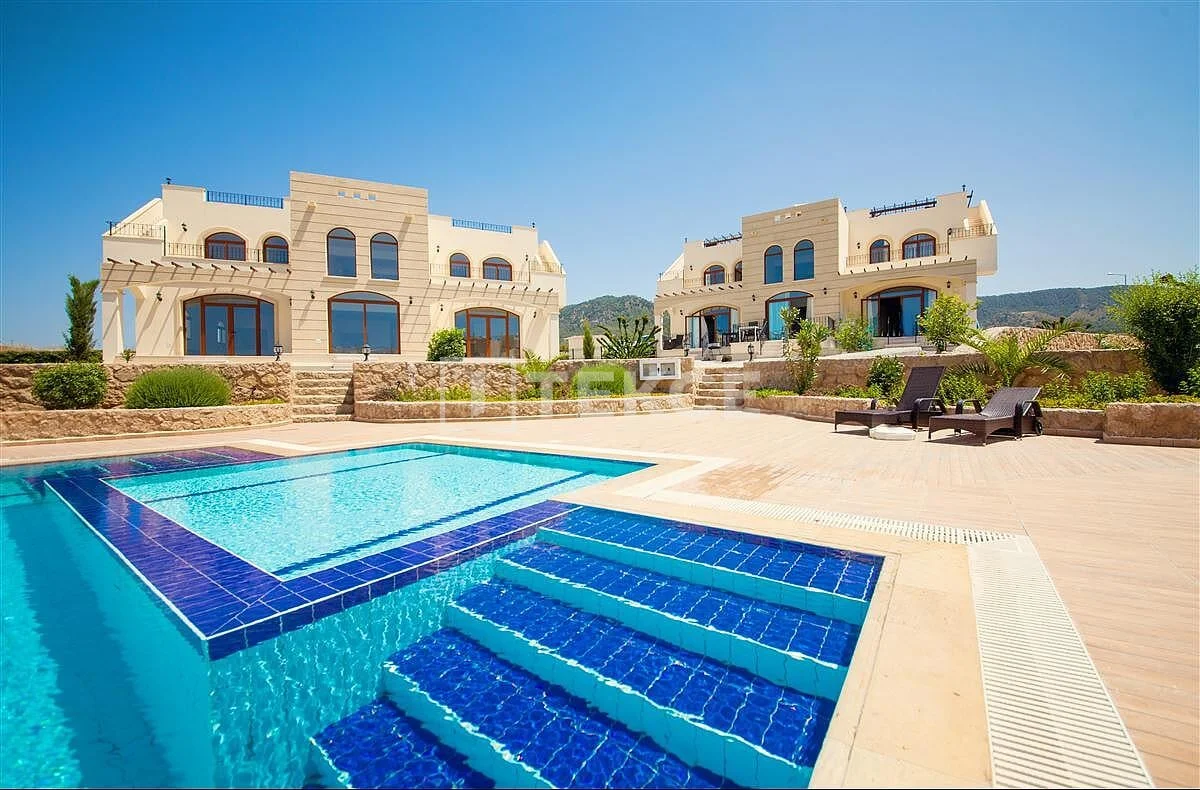 2-Bedroom Townhouse with Sea and Mountain Views in Kyrenia, photo 5