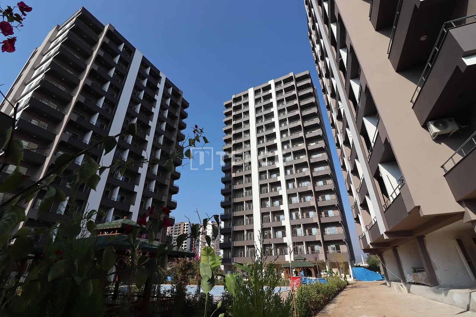2-Bedroom Apartment with Sea View in Mersin, photo 3