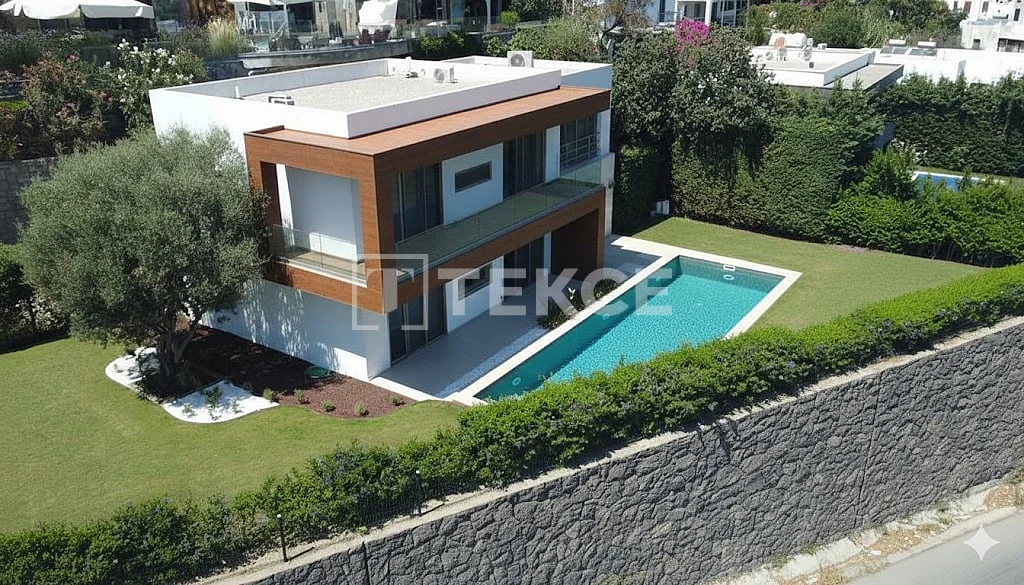 4-Bedroom Villa with Private Pool and Sea View in Yalikavak, Bodrum, photo 2