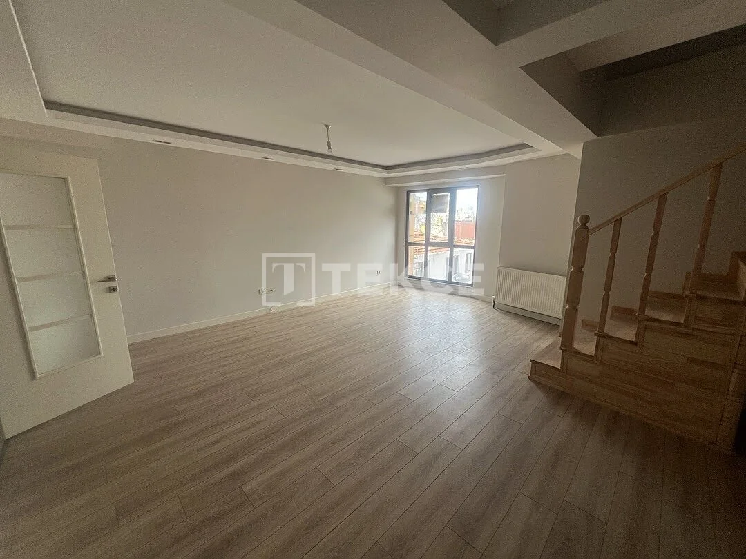 4-Bedroom Duplex Apartment with Bosphorus View in Uskudar, Istanbul, photo 4