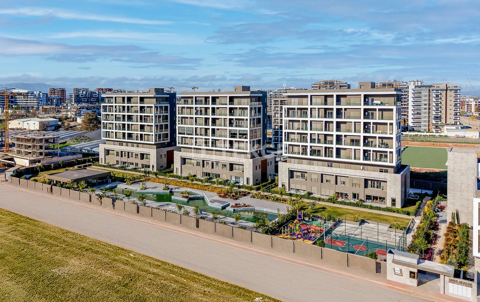1-Bedroom Apartment with Shared Pool in Aksu, Antalya, photo 2