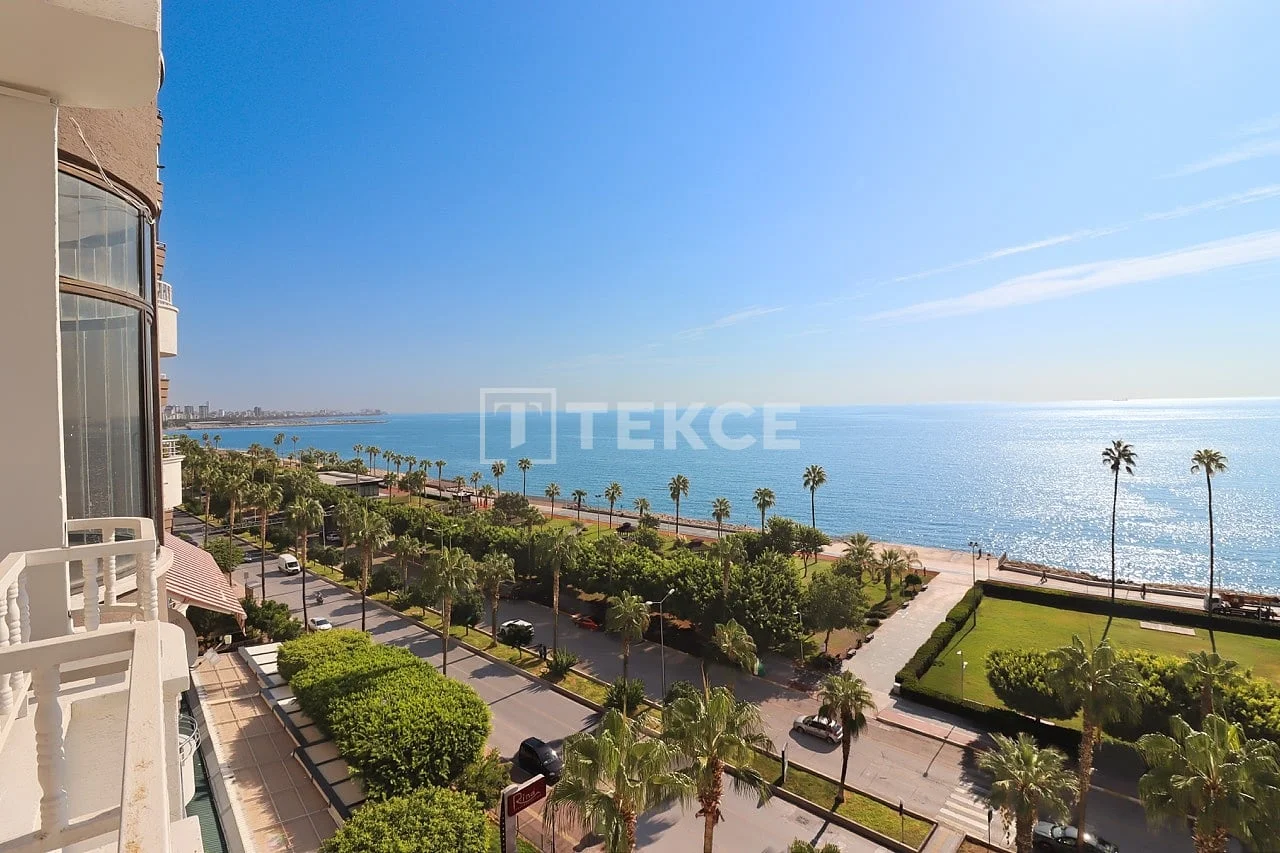 5-Bedroom Apartment with Sea View in Mezitli, Mersin