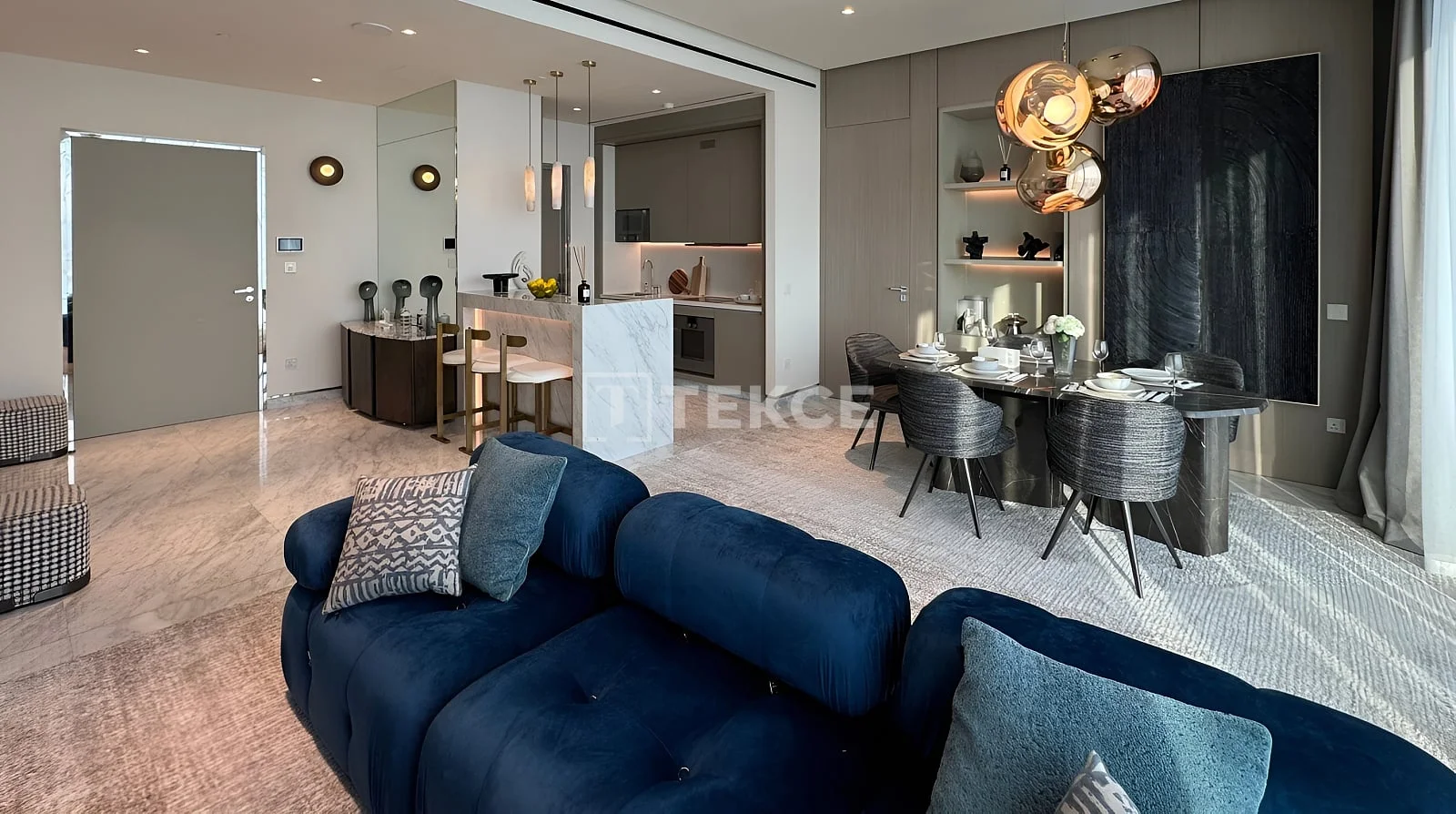 2-Bedroom Apartment with Sea View on Palm Jumeirah, Dubai, photo 5