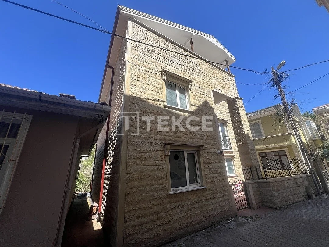 Вилла с 8 комнатами (7 спальни) у моря в Стамбуле, фото 2