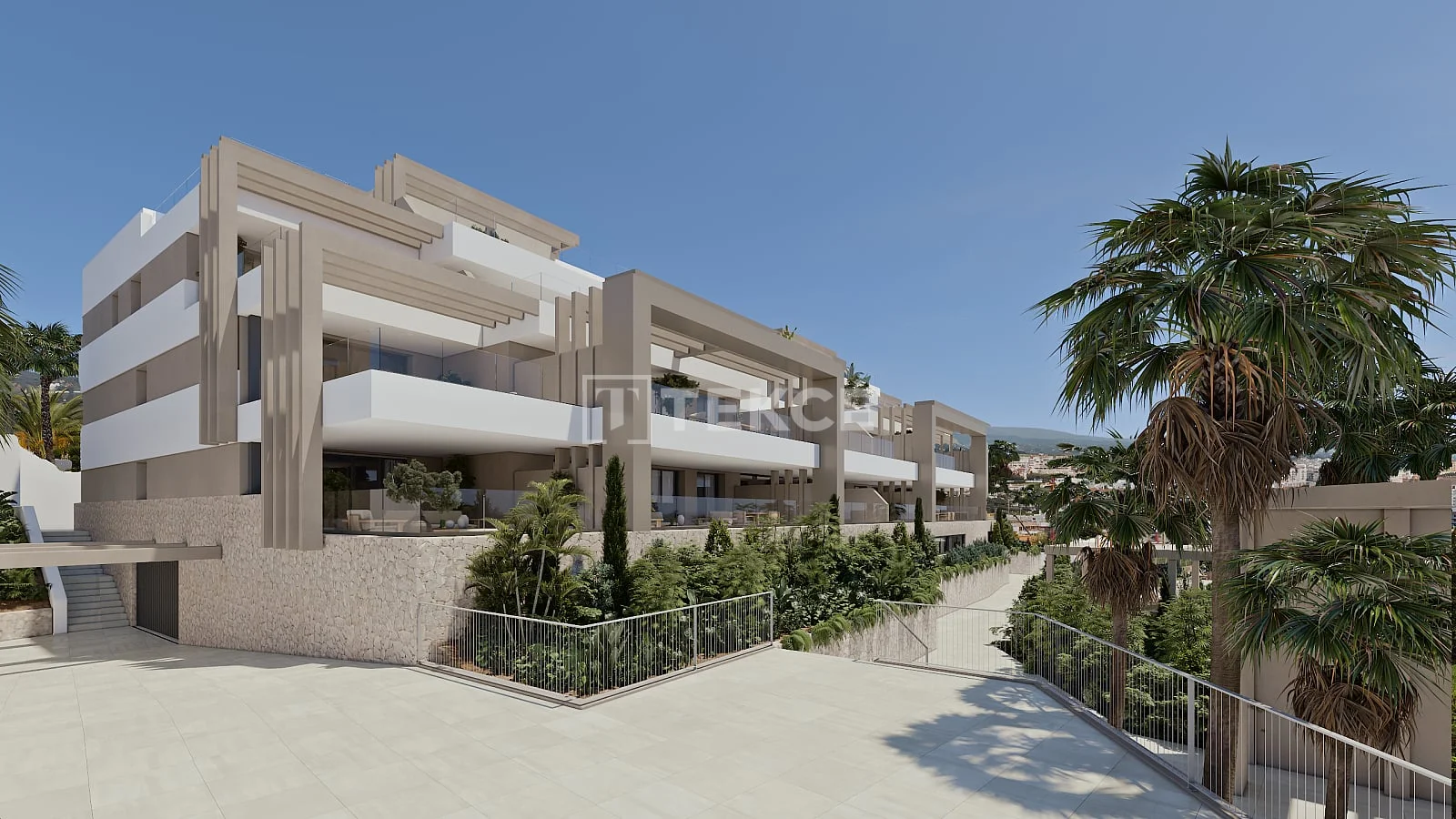 3-Bedroom Apartment with Sea View in Estepona, photo 5