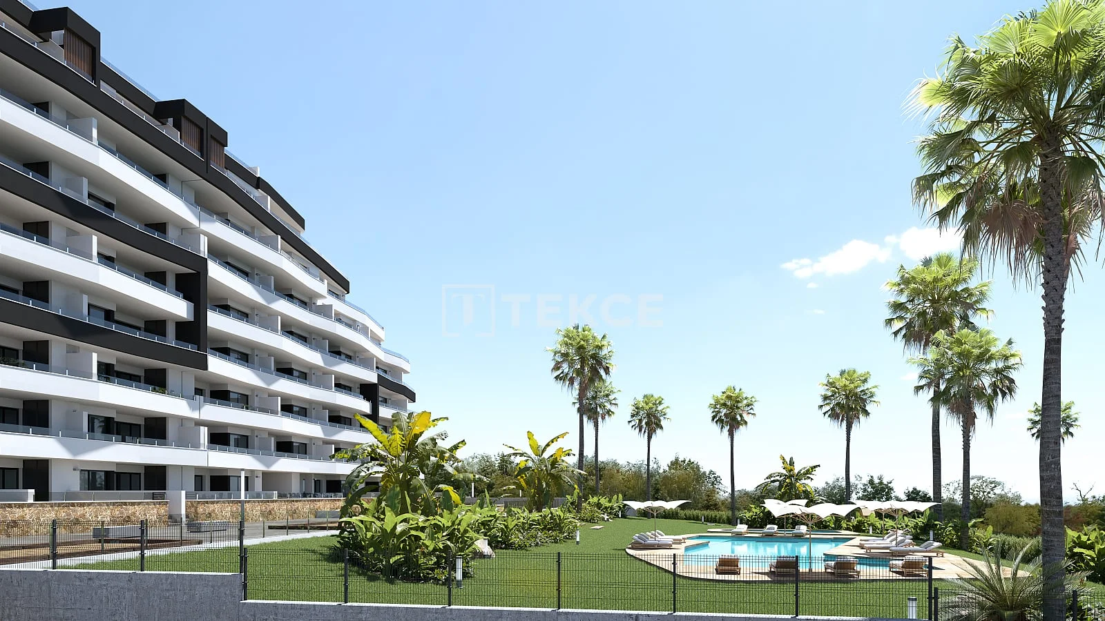 2-Bedroom Apartment with Garden in San Miguel de Salinas, photo 3