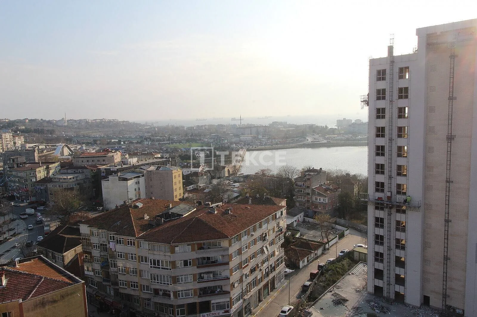 1-Bedroom Apartment with Sea and City Views in Fatih, Istanbul, photo 2