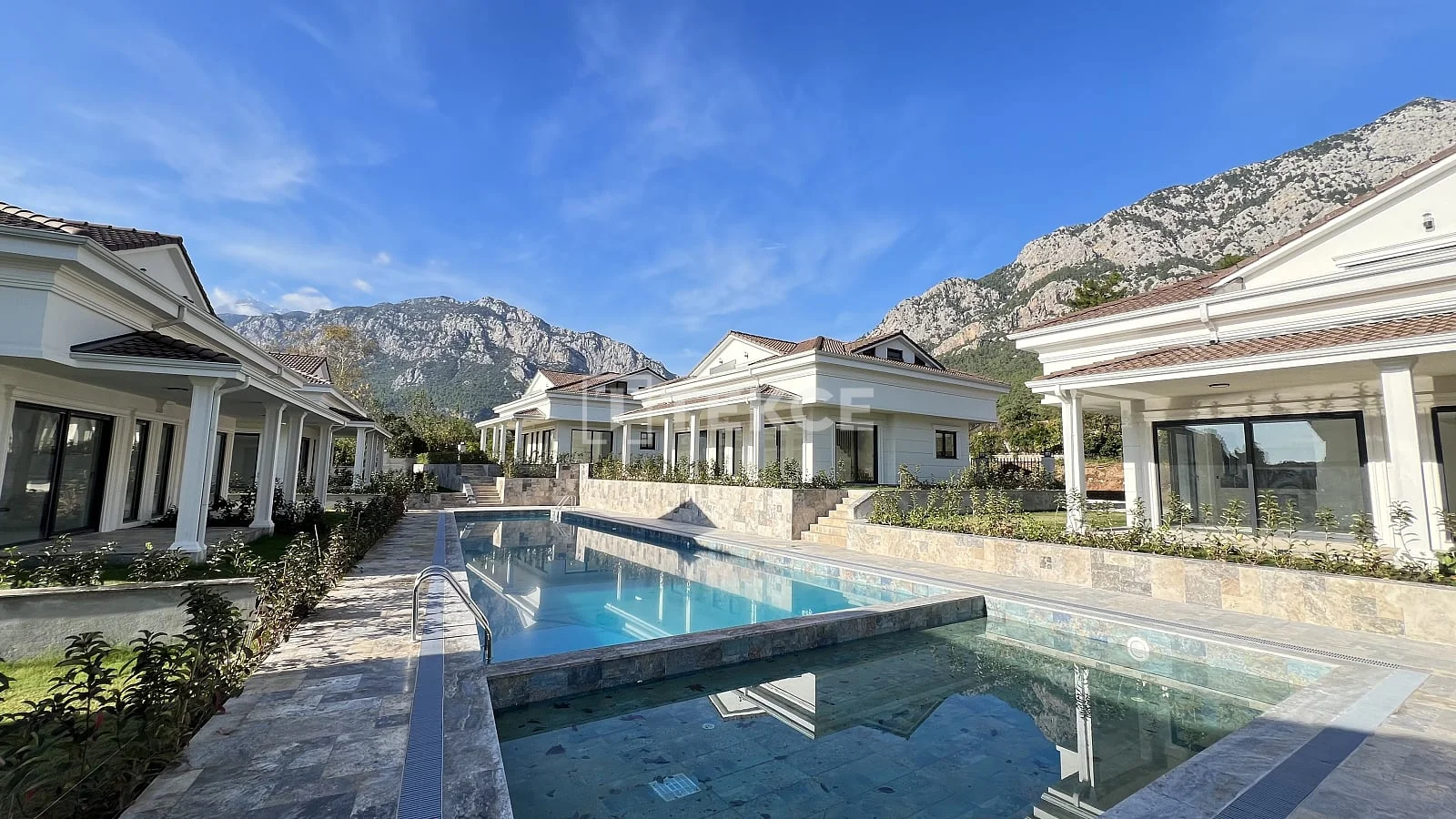 3-Bedroom Villa with Mountain Views in Kemer, Turkey