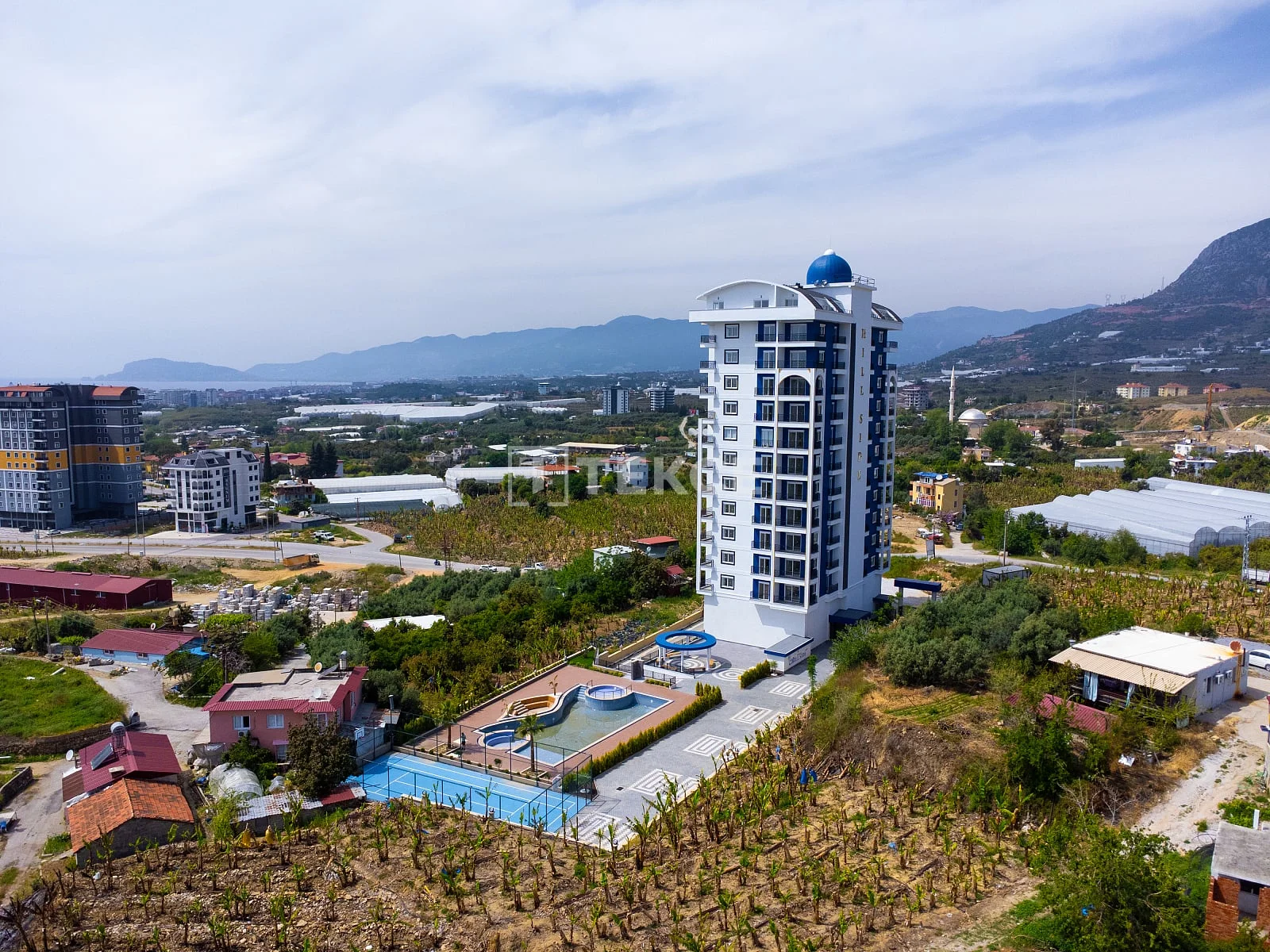 2-Bedroom Penthouse and Apartment with Sea View in Mahmutlar, Alanya, photo 2