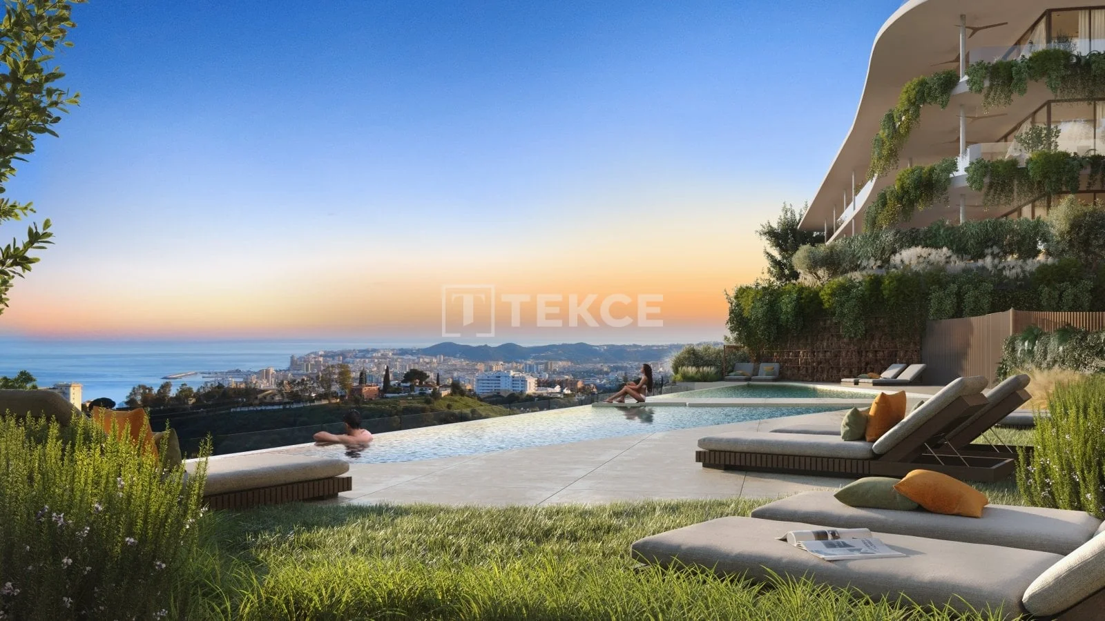 2-Bedroom Apartment with Sea View in Fuengirola, Spain