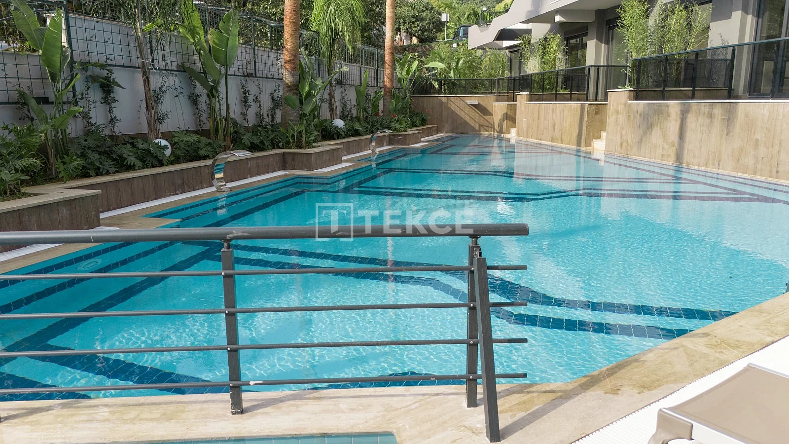 2-Bedroom Apartment with Balcony and Terrace in Cikcilli, Alanya, photo 2