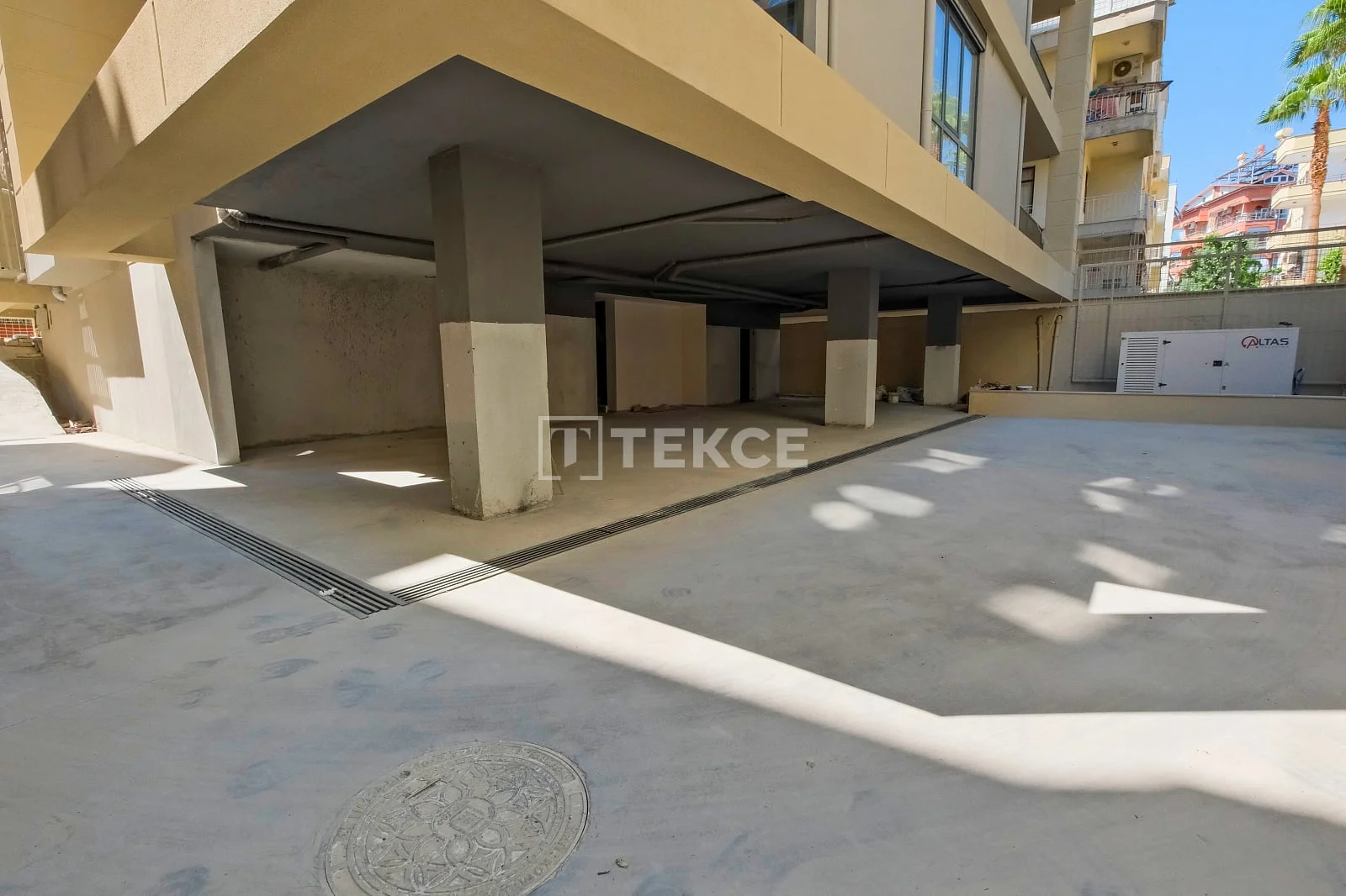 2-Bedroom Apartment with Sea and Mountain Views in Alanya City Center, photo 5