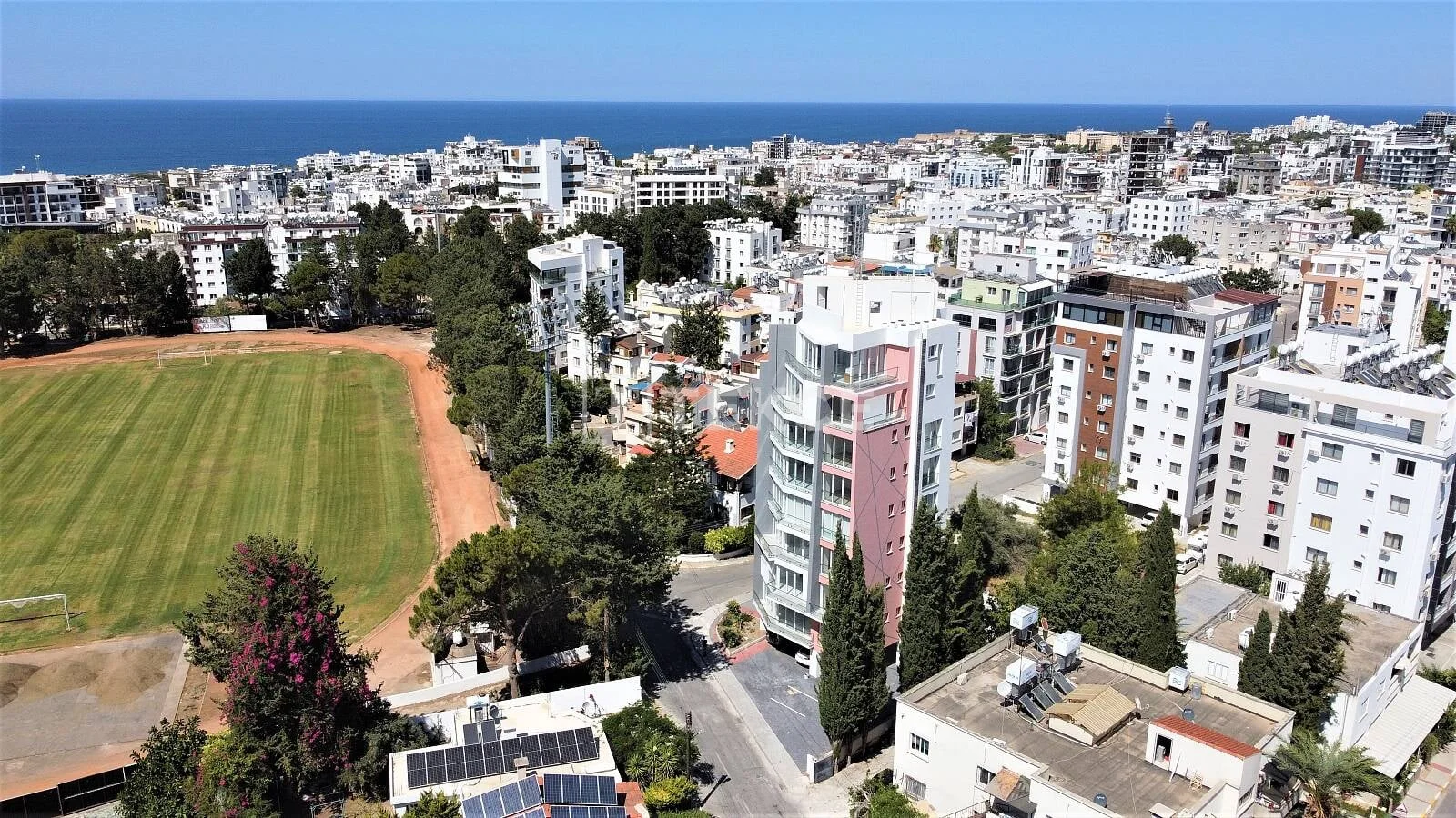 2-Bedroom Penthouse with Sea View in Kyrenia, photo 3