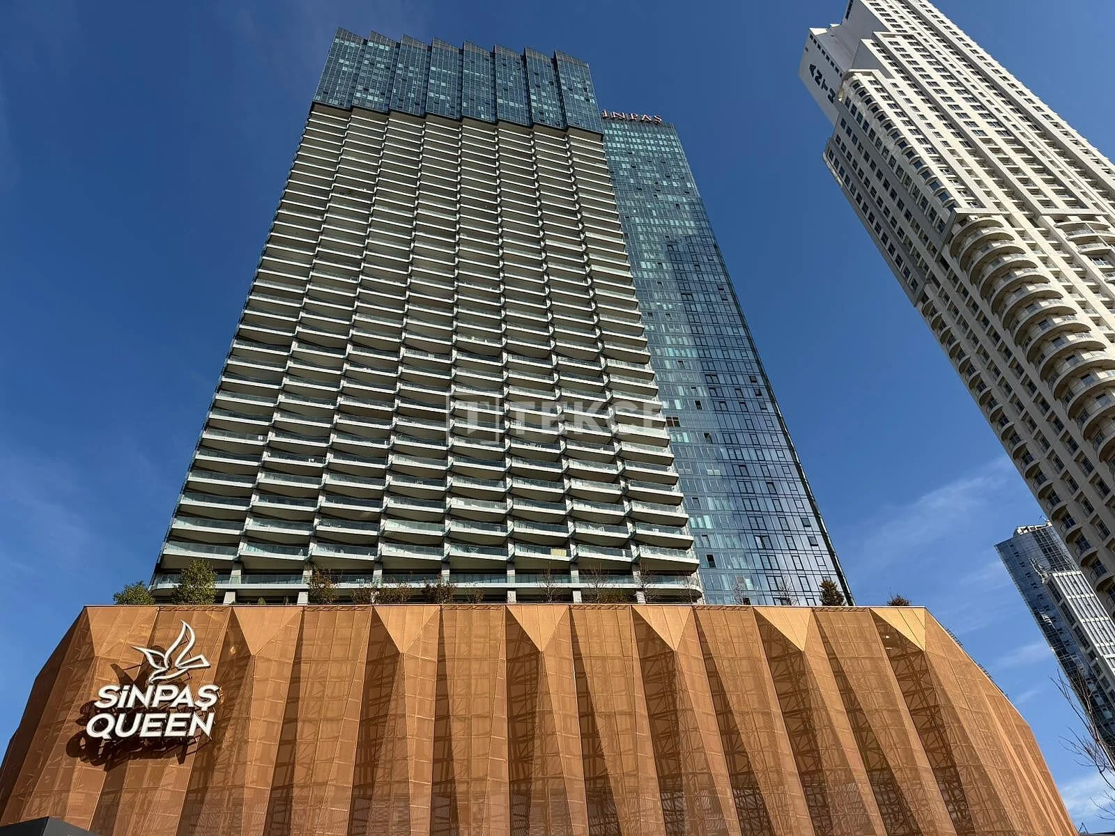 1-Bedroom Apartment with Sea View in Sisli, Istanbul