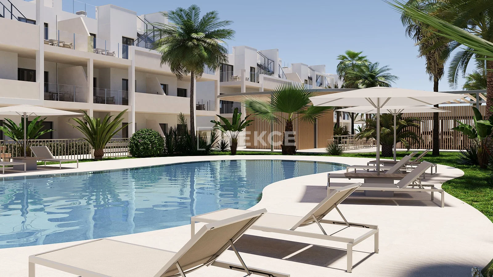 3-Bedroom Apartment with Garden and Shared Pool in Torre Pacheco