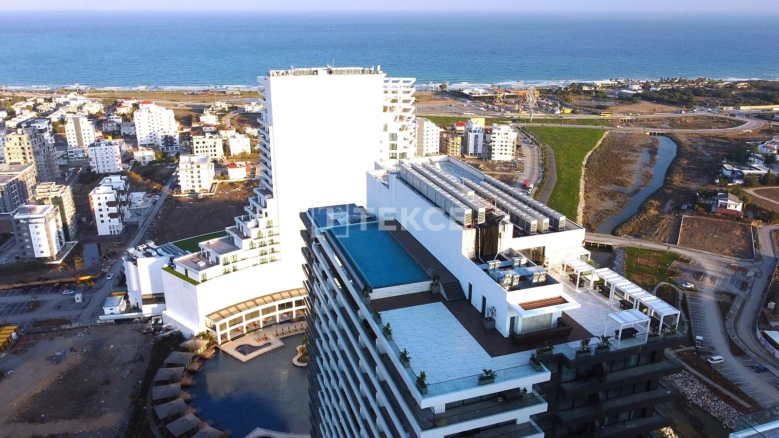 2-Bedroom Apartment with Sea View in Iskele, North Cyprus, photo 5
