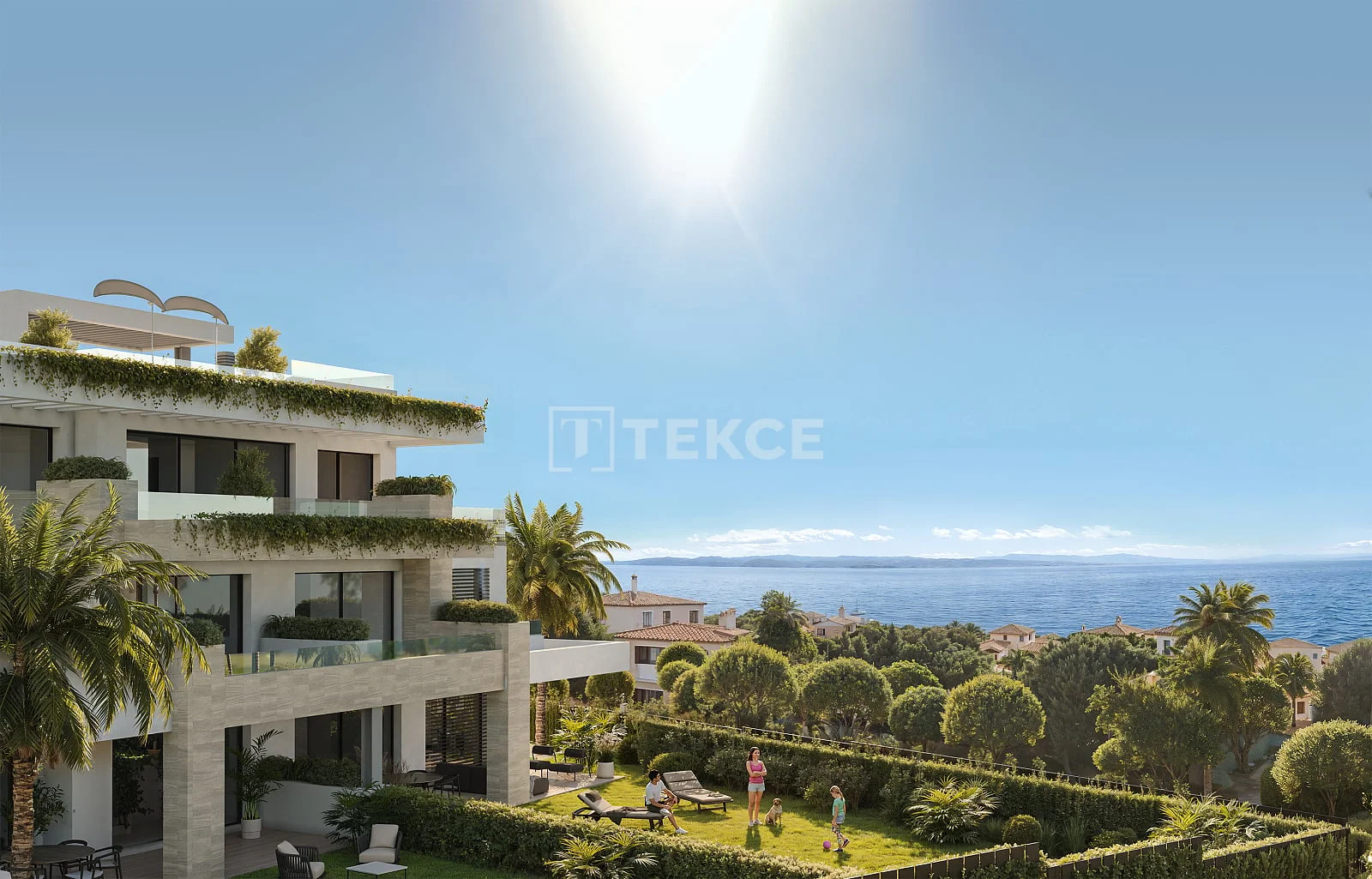 2-Bedroom Apartment with Sea View in Estepona